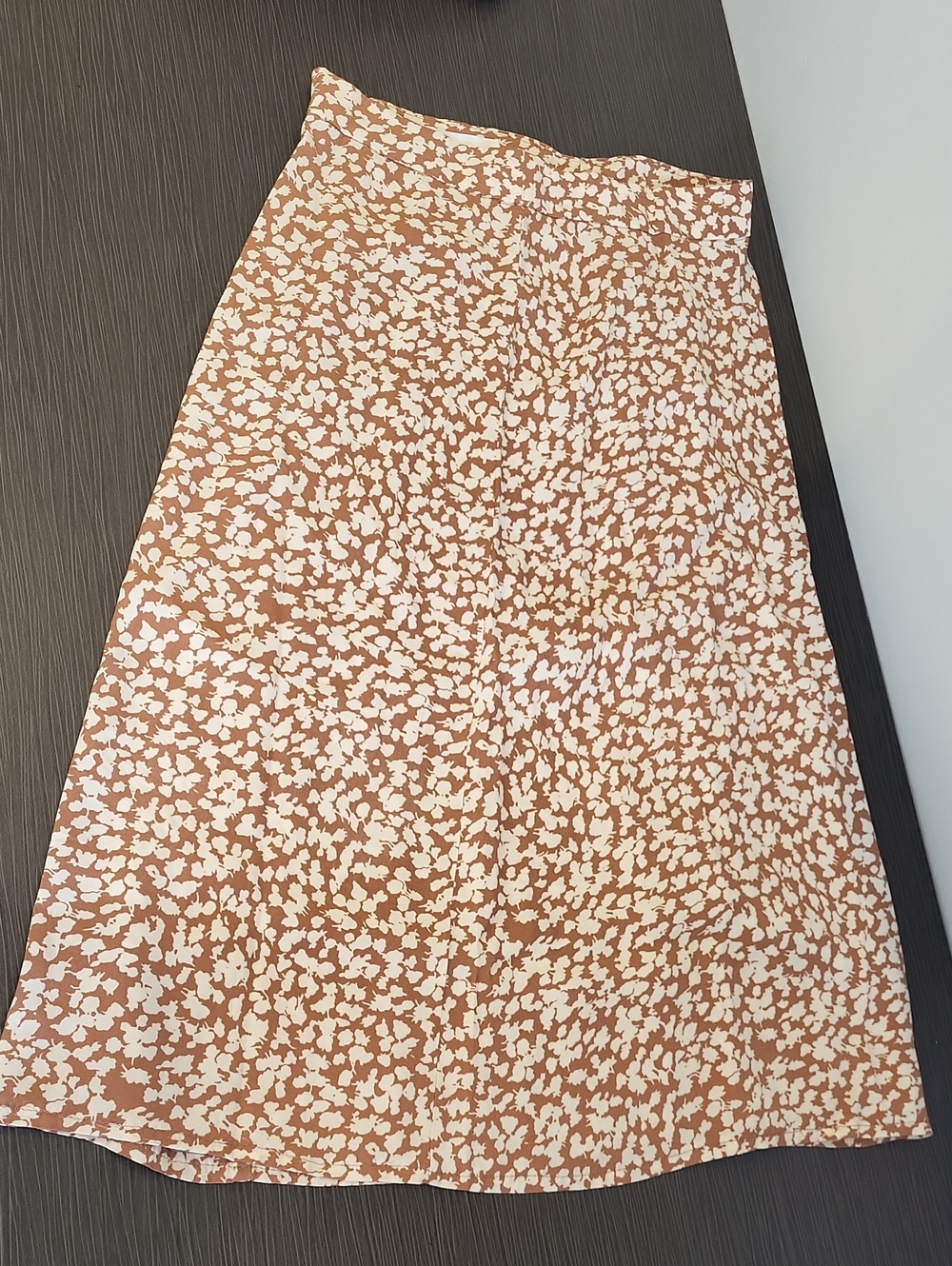 Floral Tan and White A-Line Midi Skirt